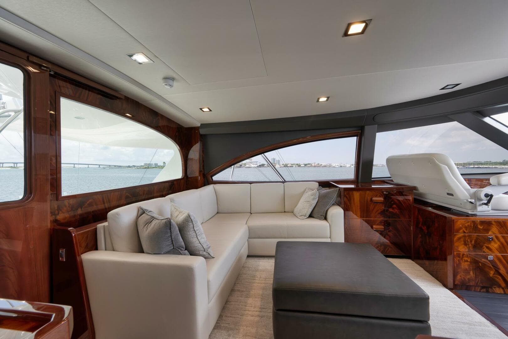 2025 Viking 90 Convertible- NIKKI BELLA- Enclosed Bridge 