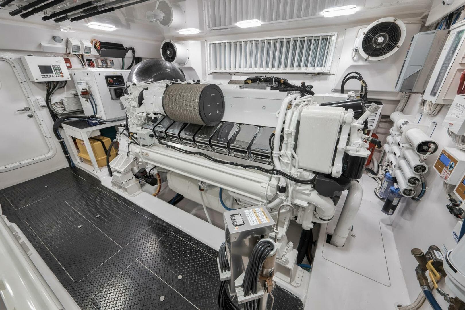 2025 Viking 90 Convertible- NIKKI BELLA- Engine Room