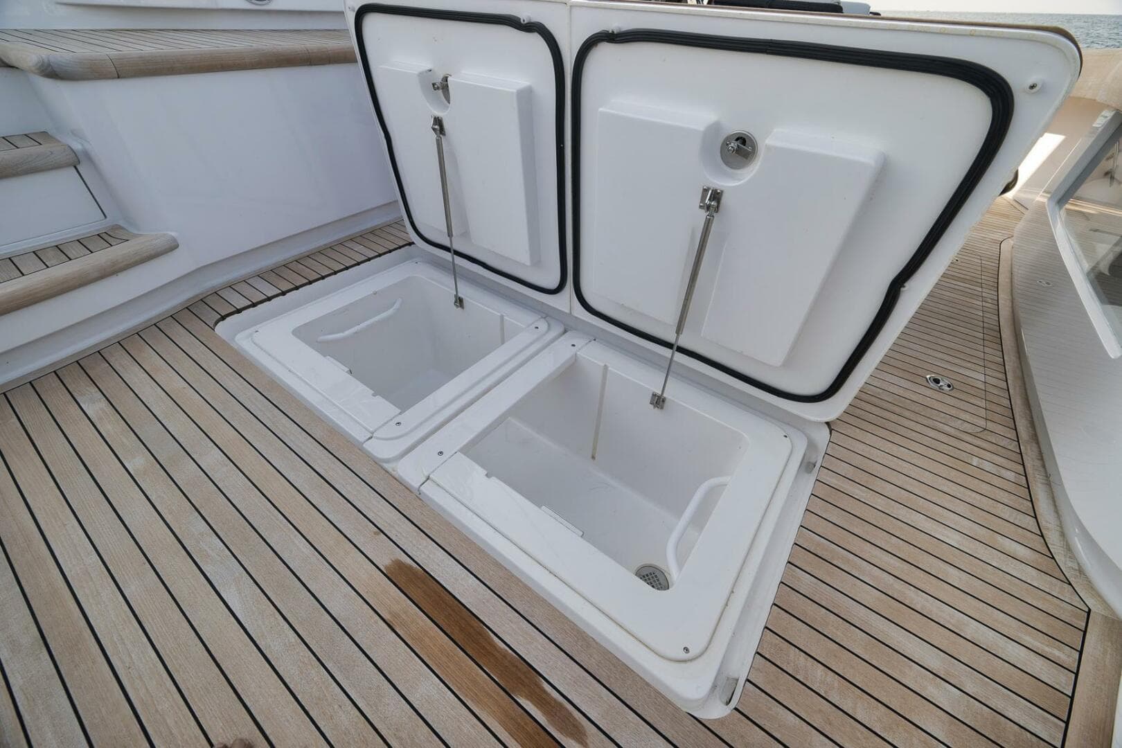 2025 Viking 90 Convertible- NIKKI BELLA- Cockpit