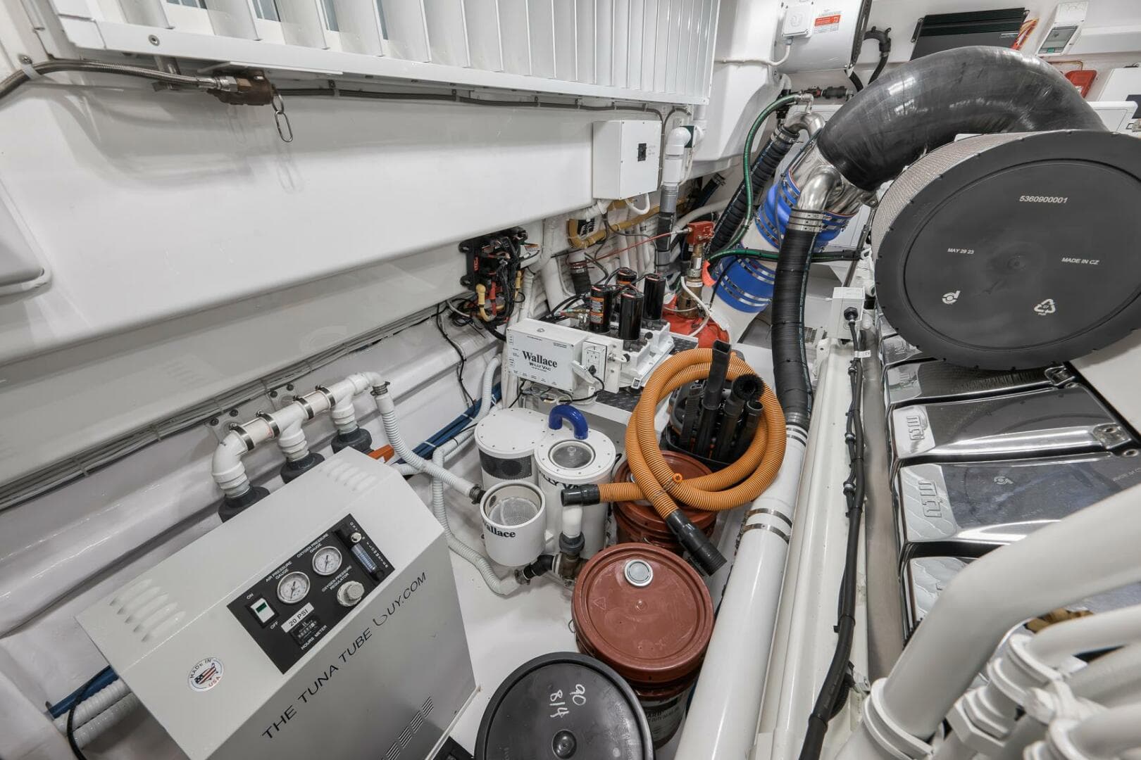 2025 Viking 90 Convertible- NIKKI BELLA- Engine Room