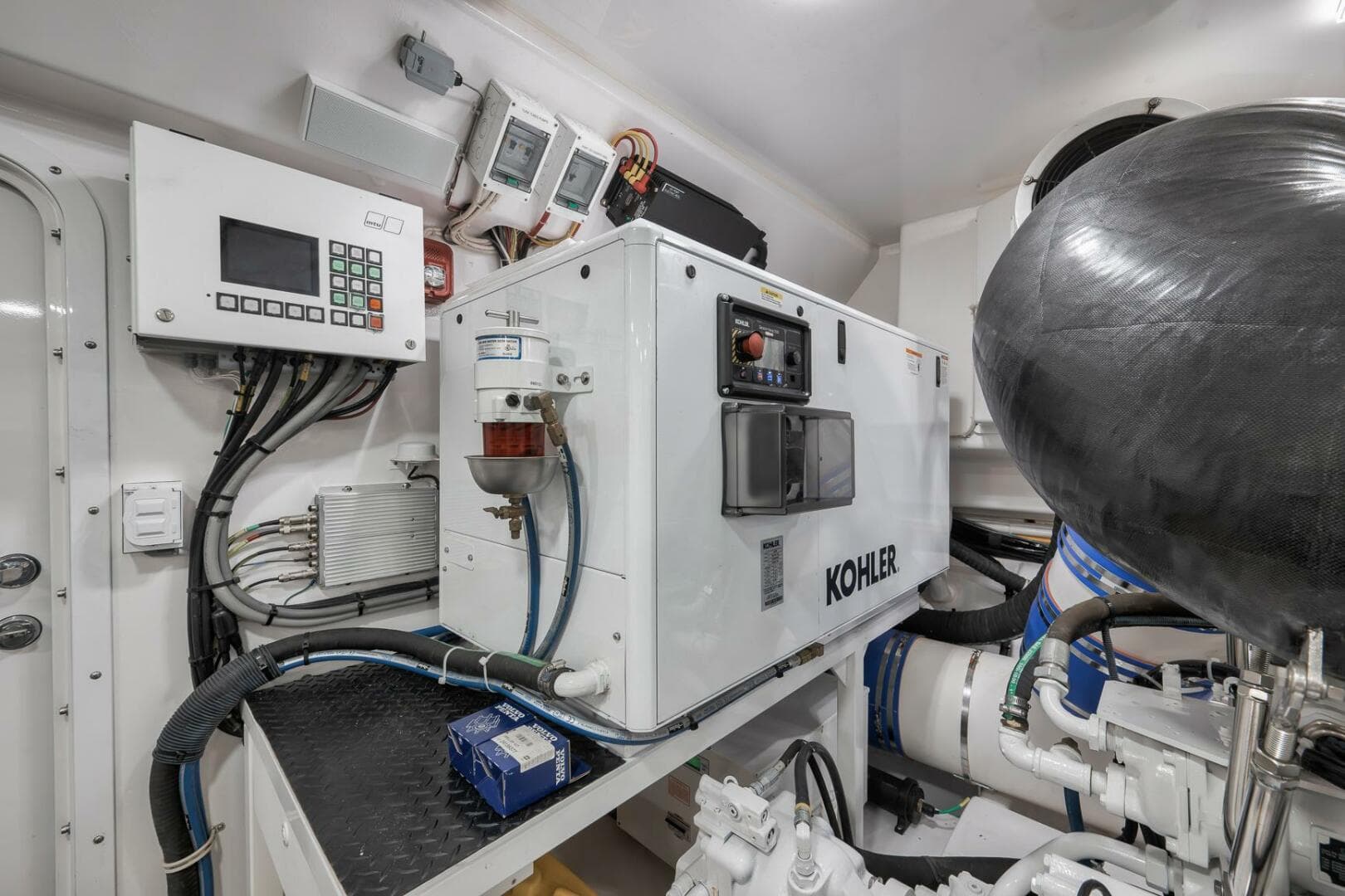 2025 Viking 90 Convertible- NIKKI BELLA- Engine Room