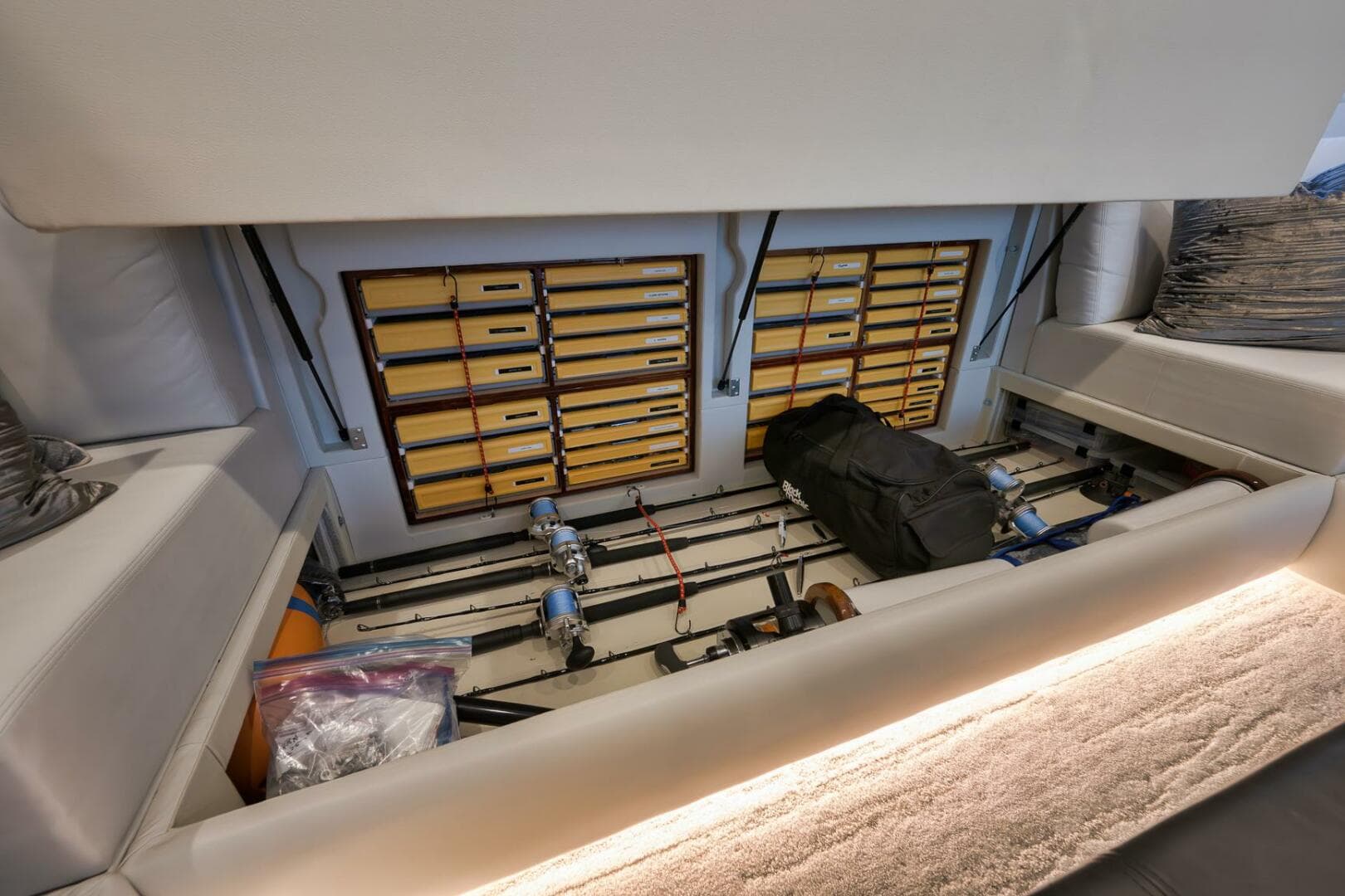 2025 Viking 90 Convertible- NIKKI BELLA- Salon Storage