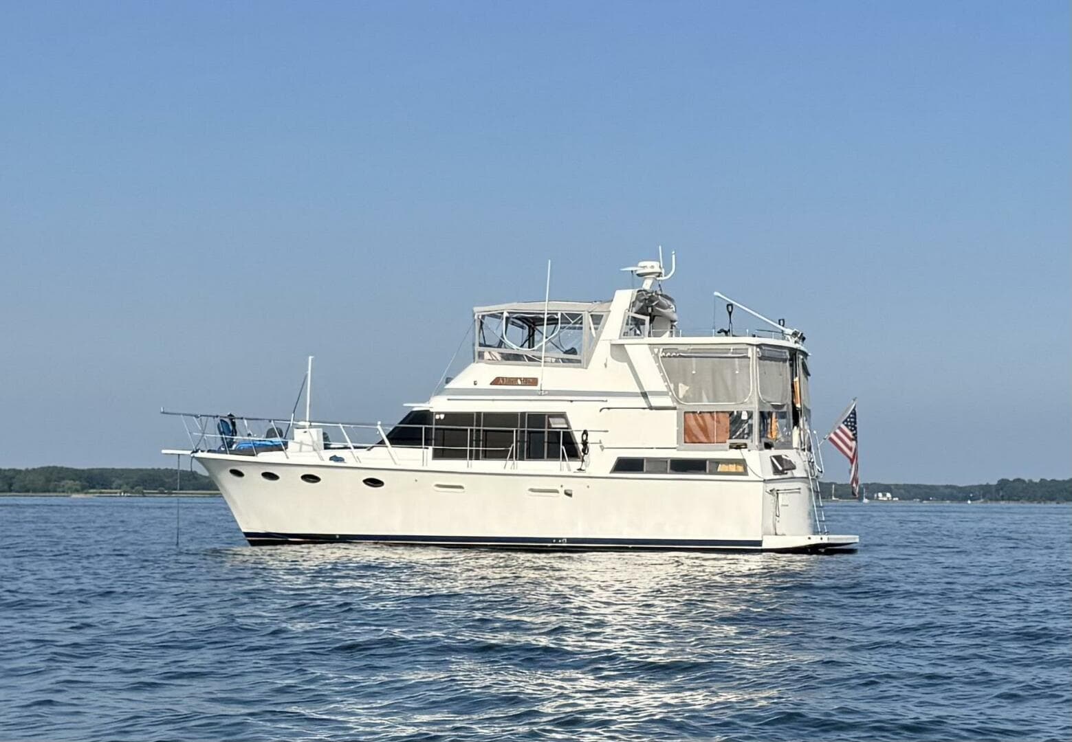 1990 Marine Trader Tradewinds