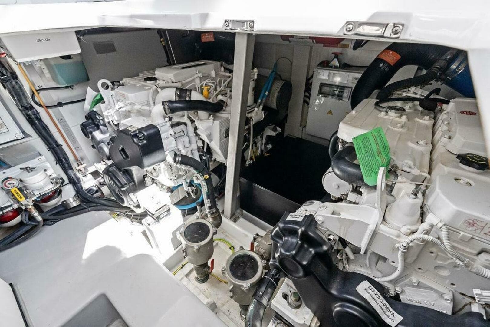 2021 Azimut Magellano 43