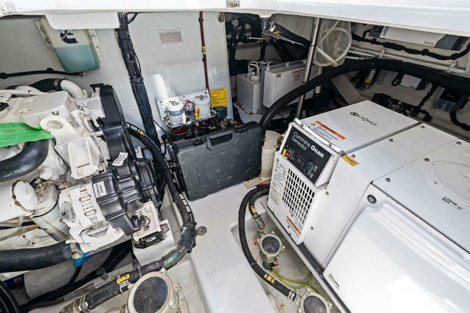 2021 Azimut Magellano 43