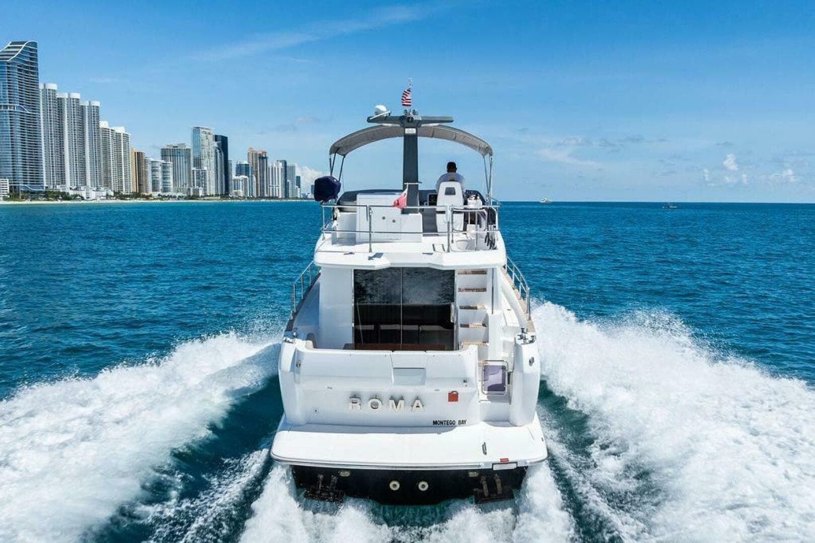 2021 Azimut Magellano 43