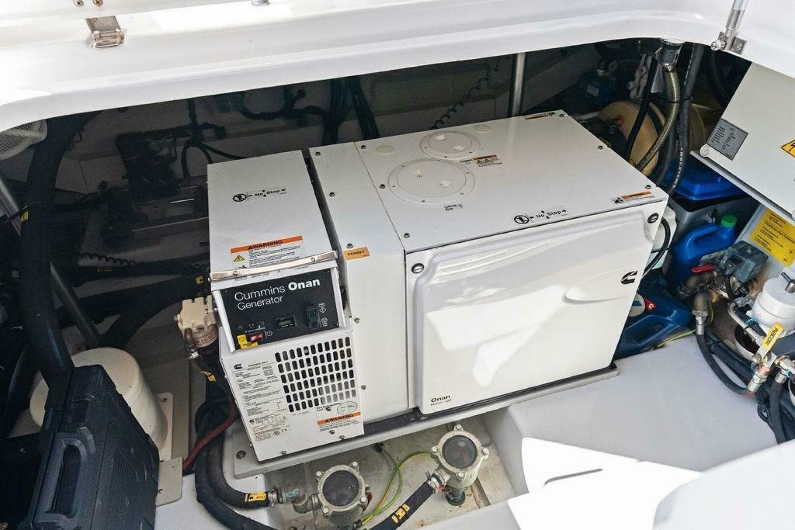 2021 Azimut Magellano 43