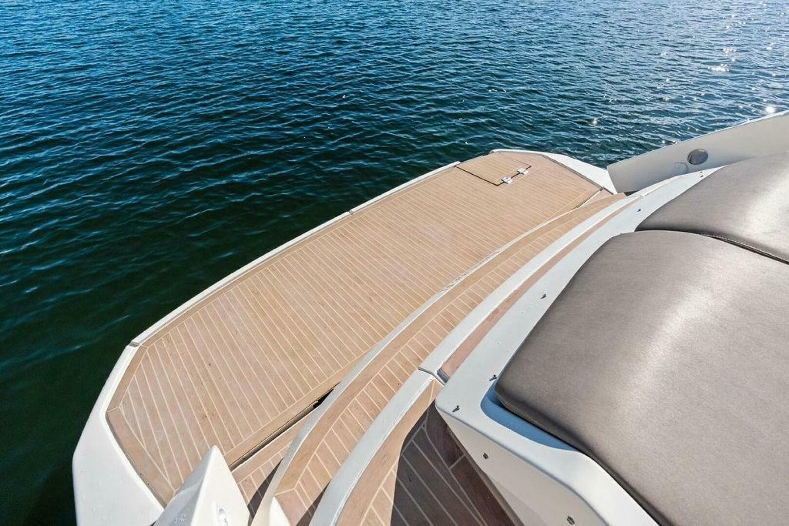 2013 Azimut Atlantis 48
