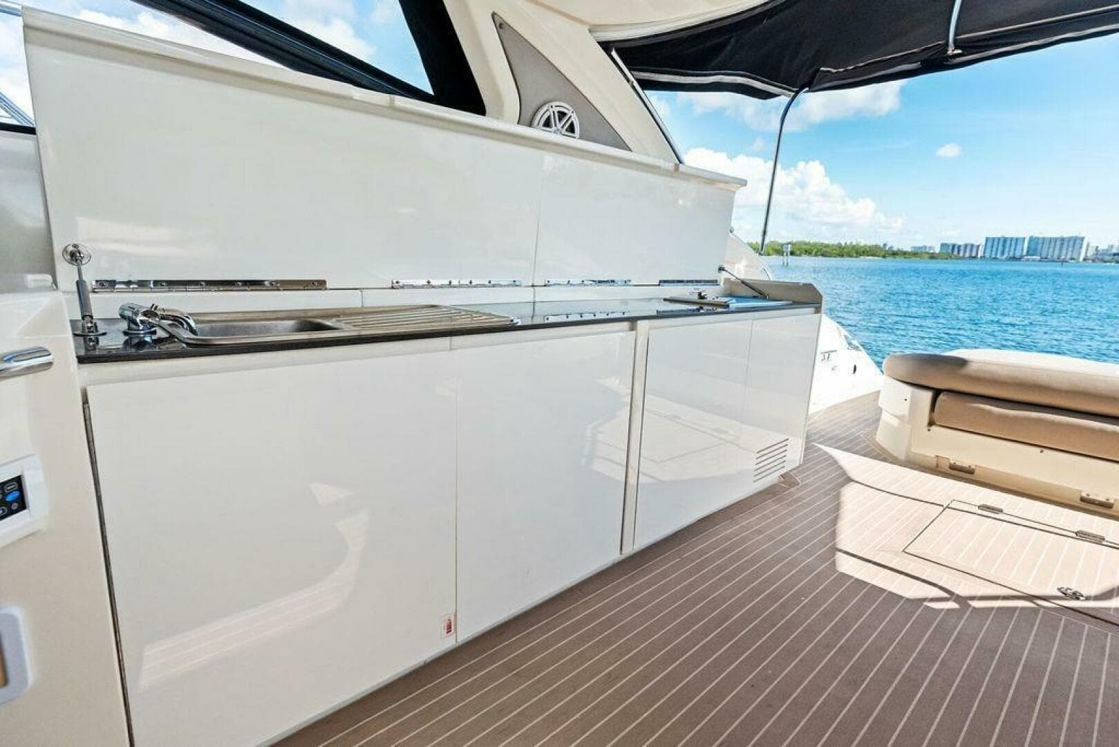 2013 Azimut Atlantis 48