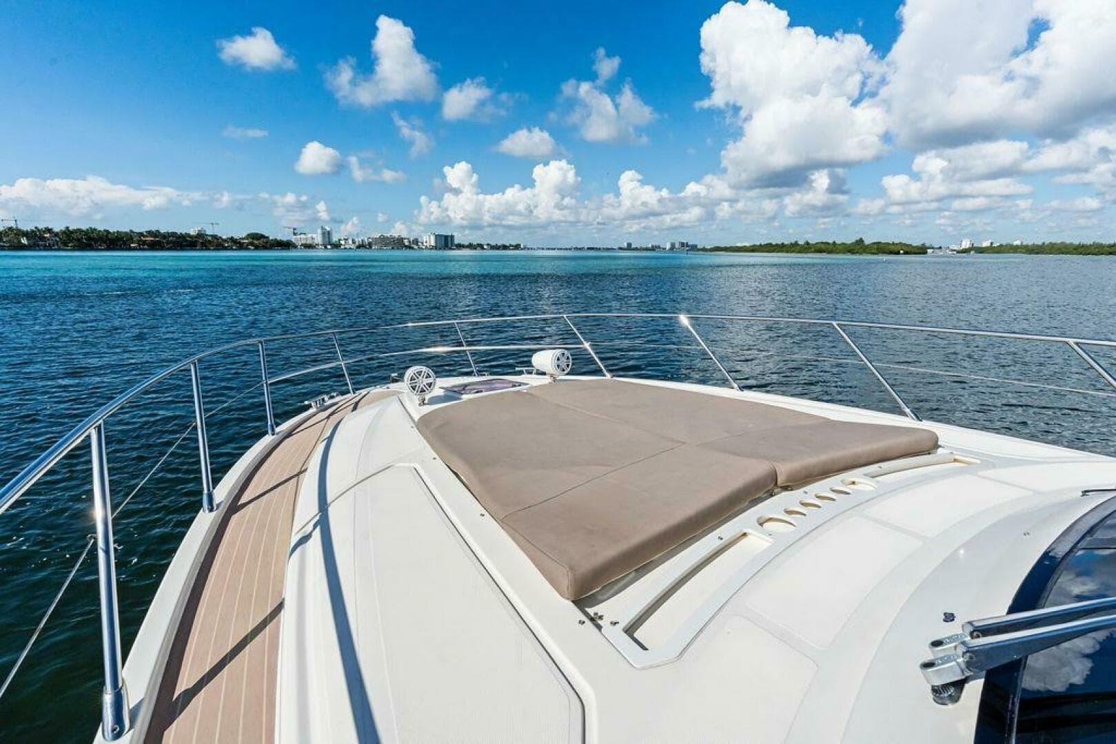 2013 Azimut Atlantis 48