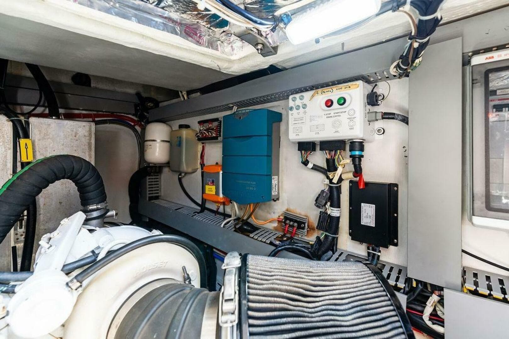 2013 Azimut Atlantis 48