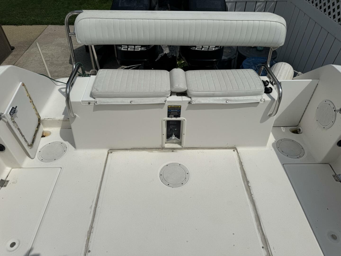 1999 Robalo 2640