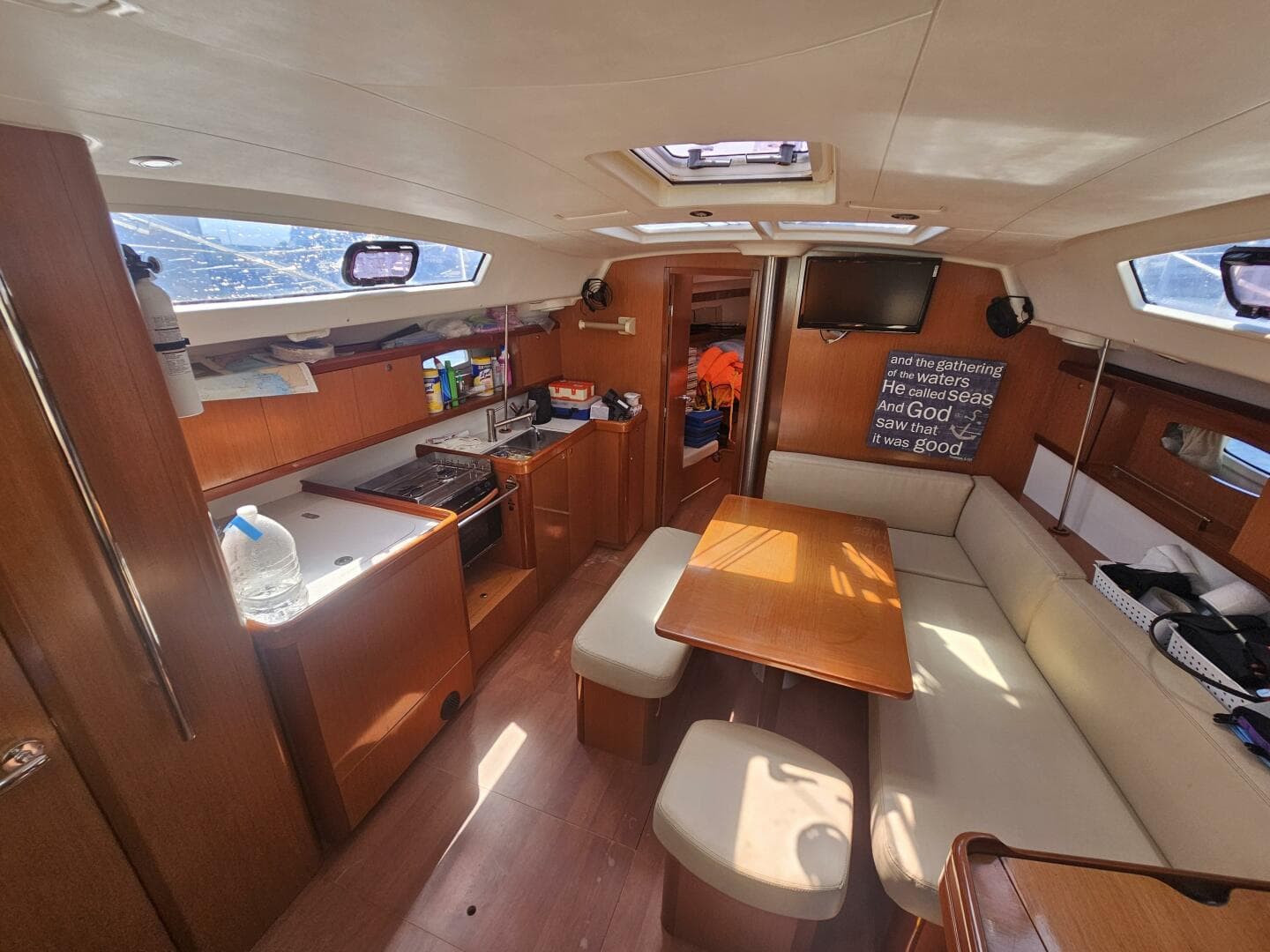 2009 Beneteau Cyclades 43.3