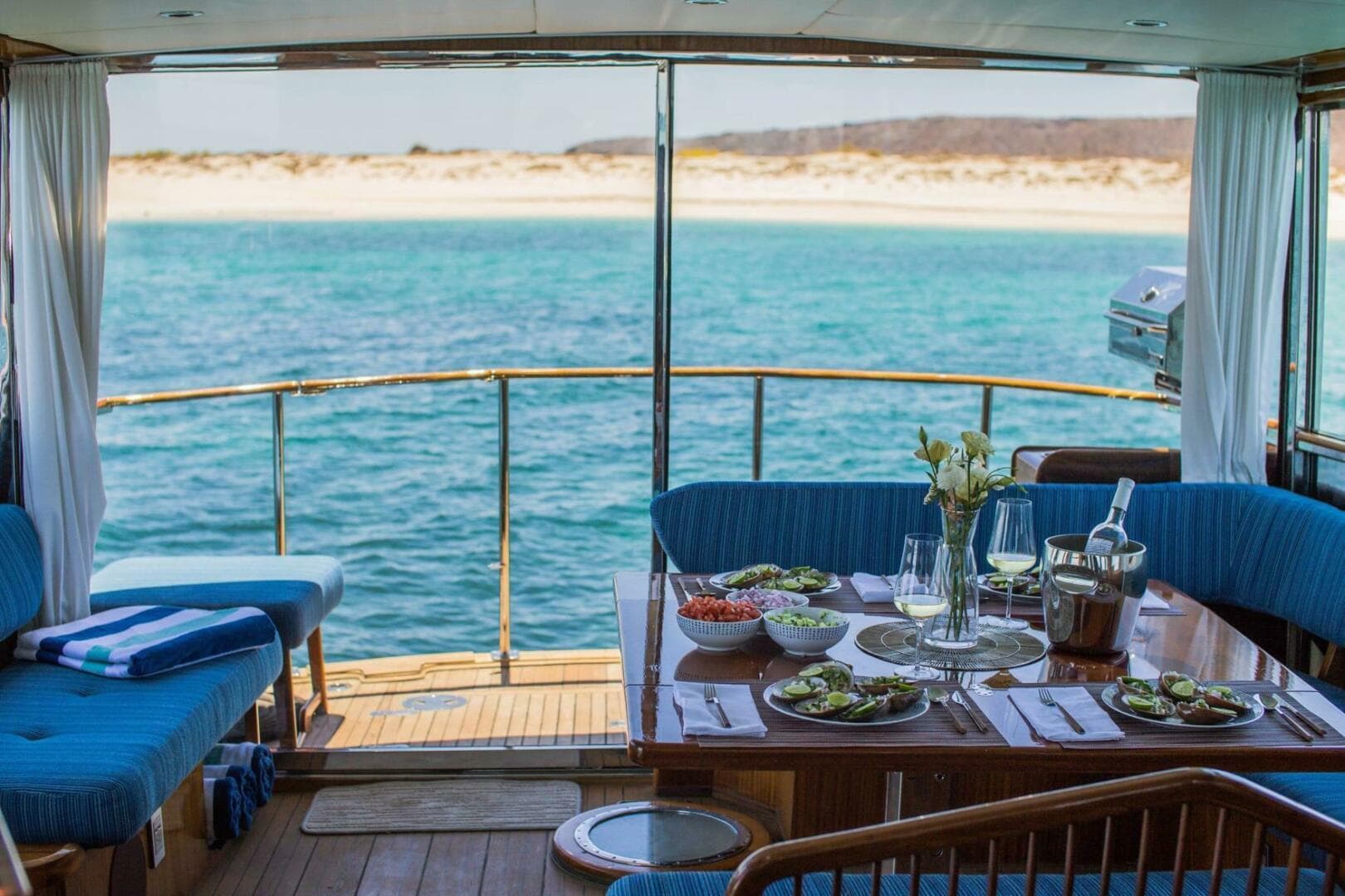 1966 Chris-Craft Constellation