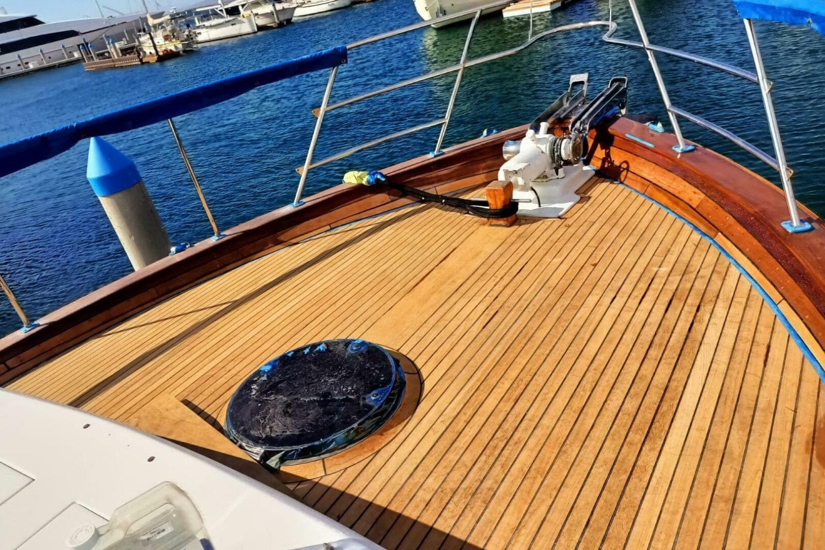 1966 Chris-Craft Constellation