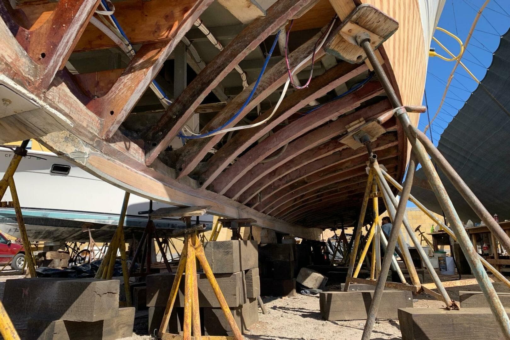 1966 Chris-Craft Constellation