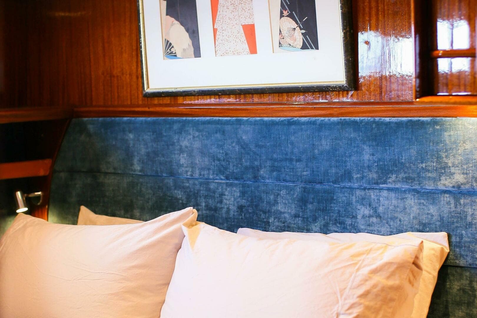 1966 Chris-Craft Constellation