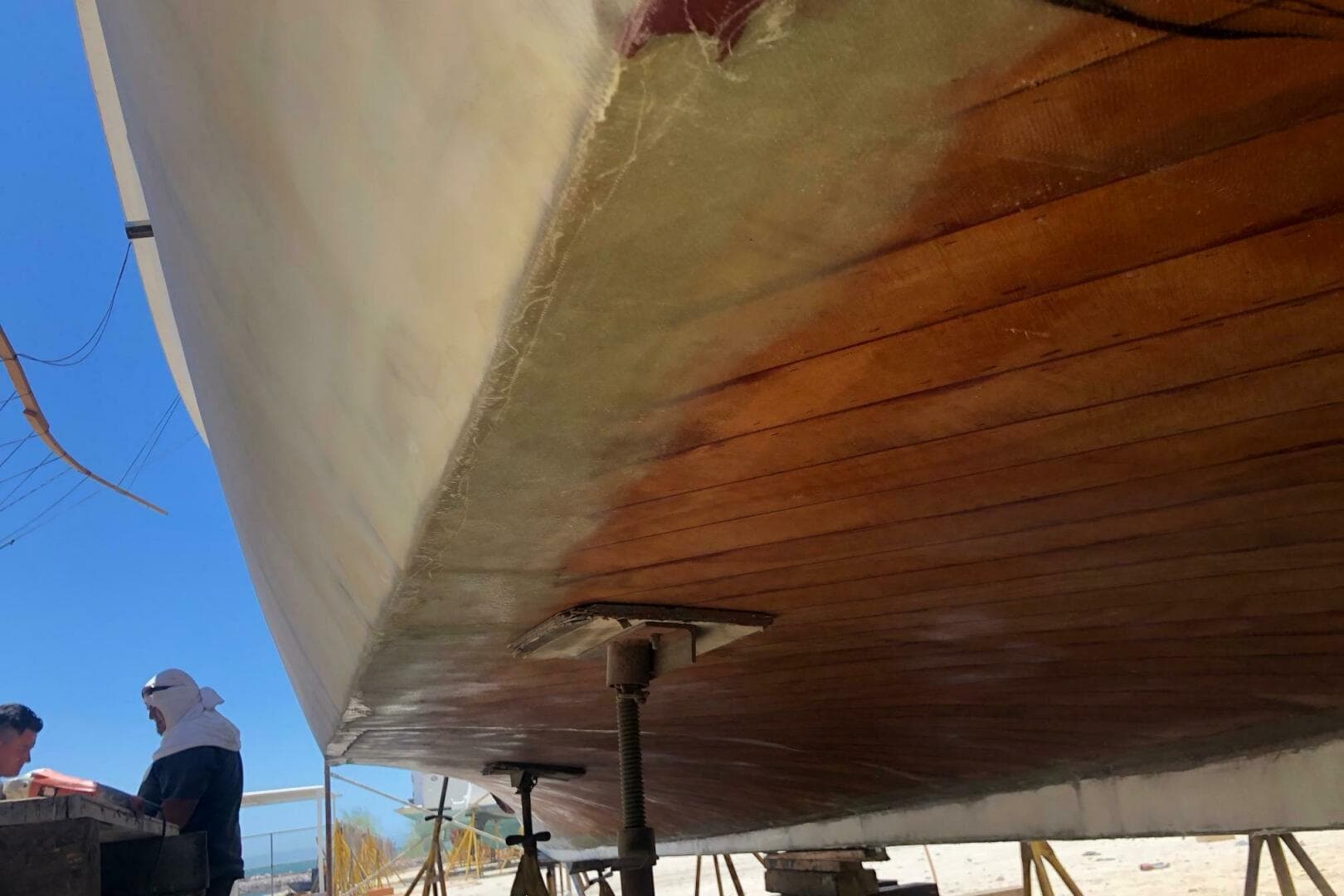 1966 Chris-Craft Constellation