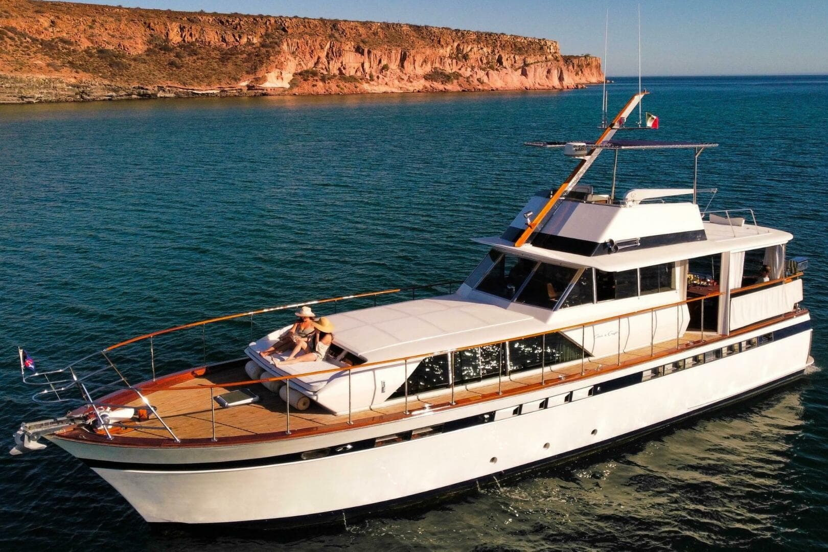 1966 Chris-Craft Constellation