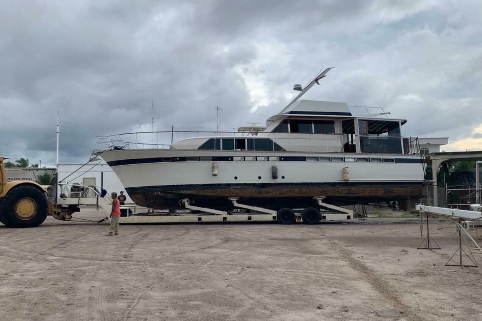 1966 Chris-Craft Constellation