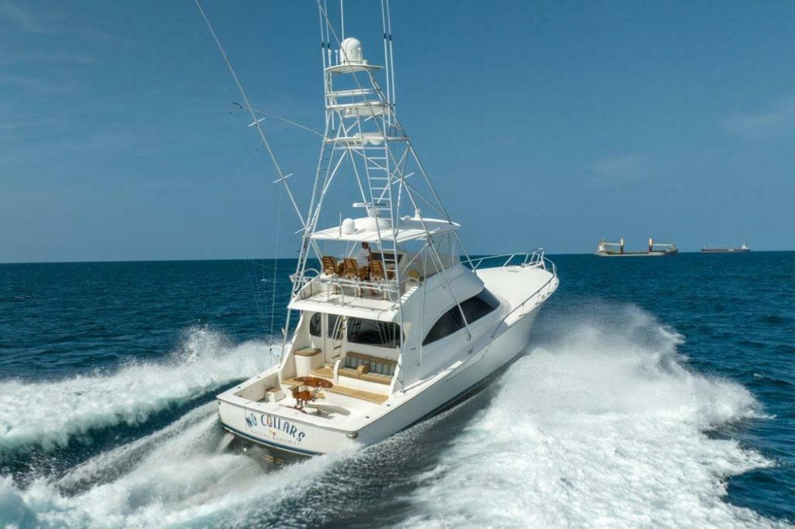 2015 Viking 66 No Collars - Profile