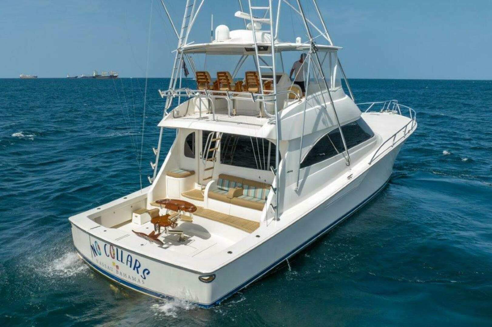 2015 Viking 66 No Collars - Profile