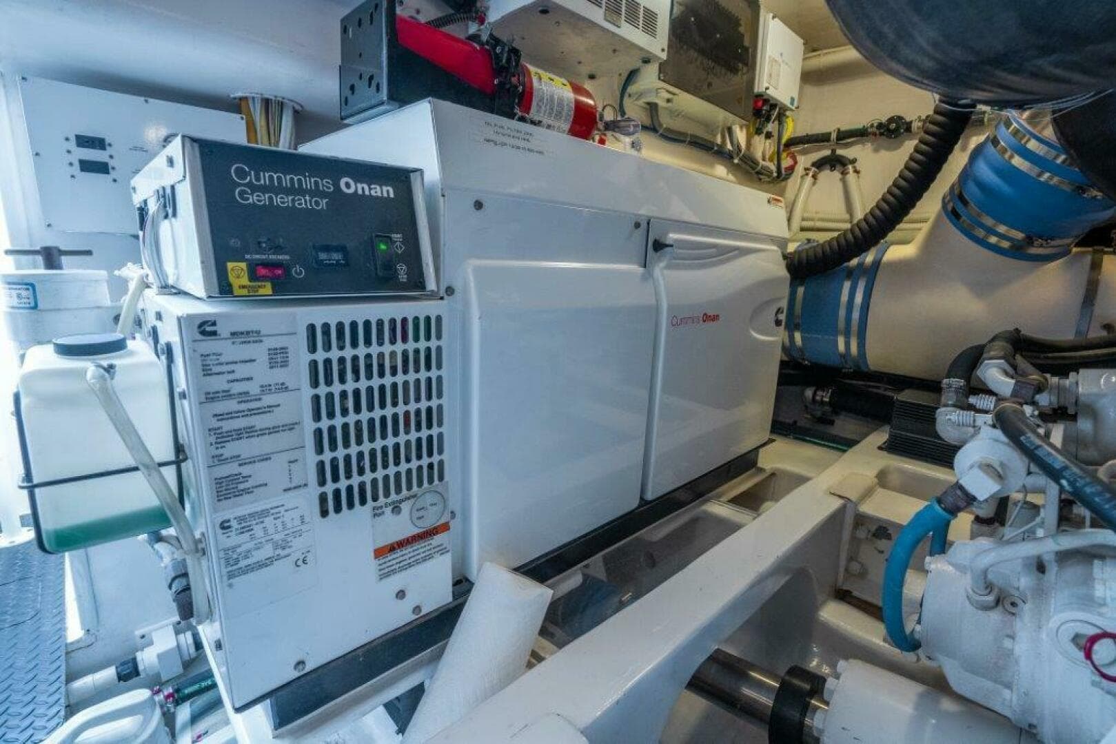 2015 Viking 66 No Collars - Engine Room