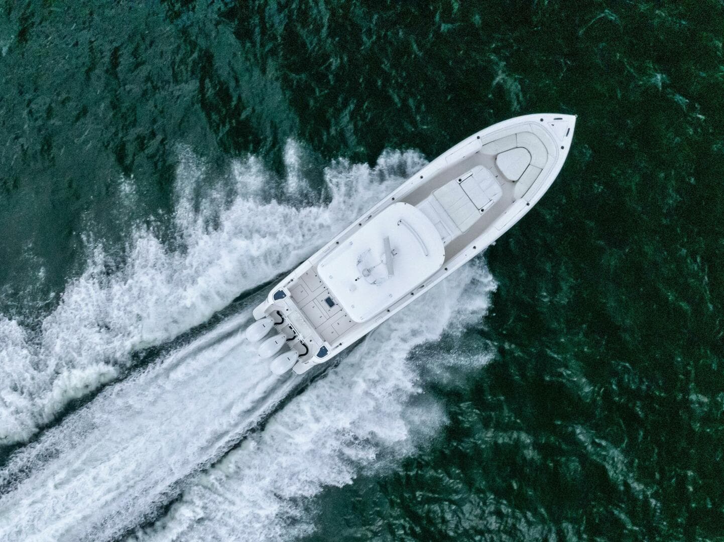 2020 Intrepid 400 CC - Profile