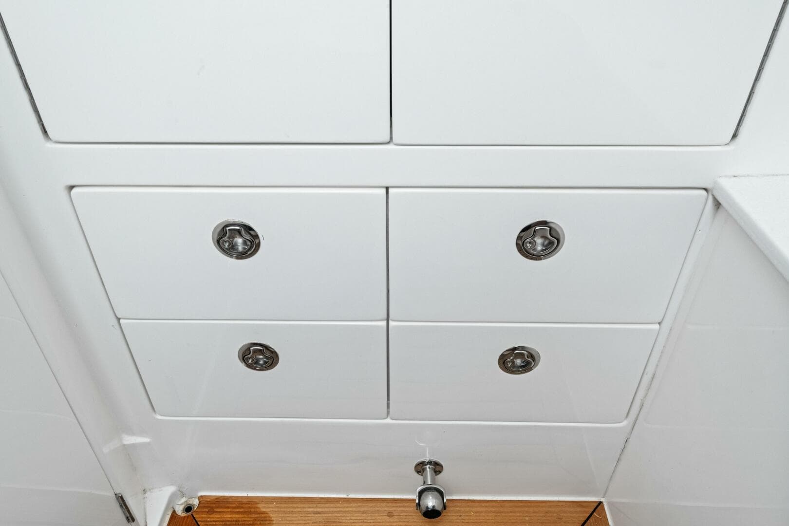 2020 Intrepid 400 CC - Cabin Storage