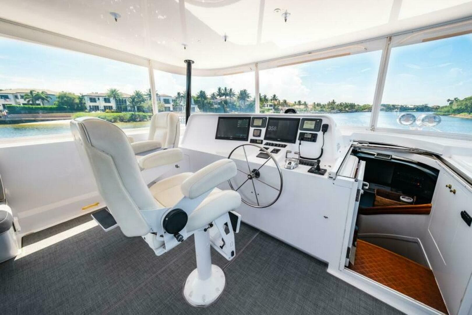 Flybridge Helm Area   