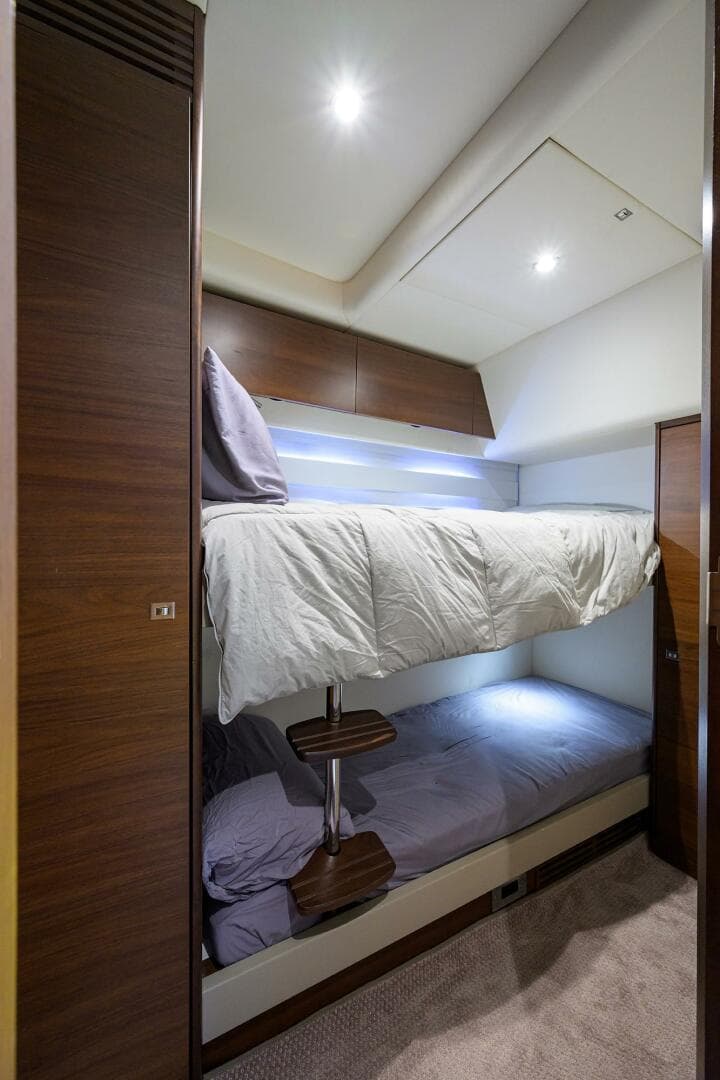 Princess F49 Chill- Guest Stateroom
