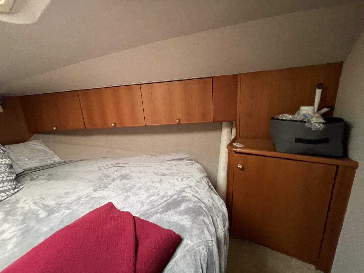 1994 Silverton 34 Motor Yacht