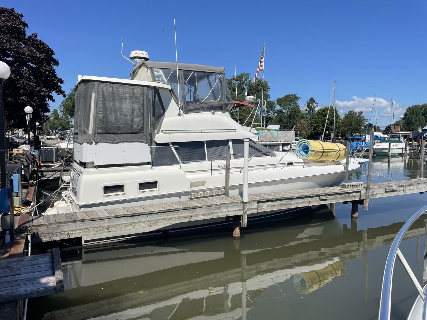 1994 Silverton 34 Motor Yacht
