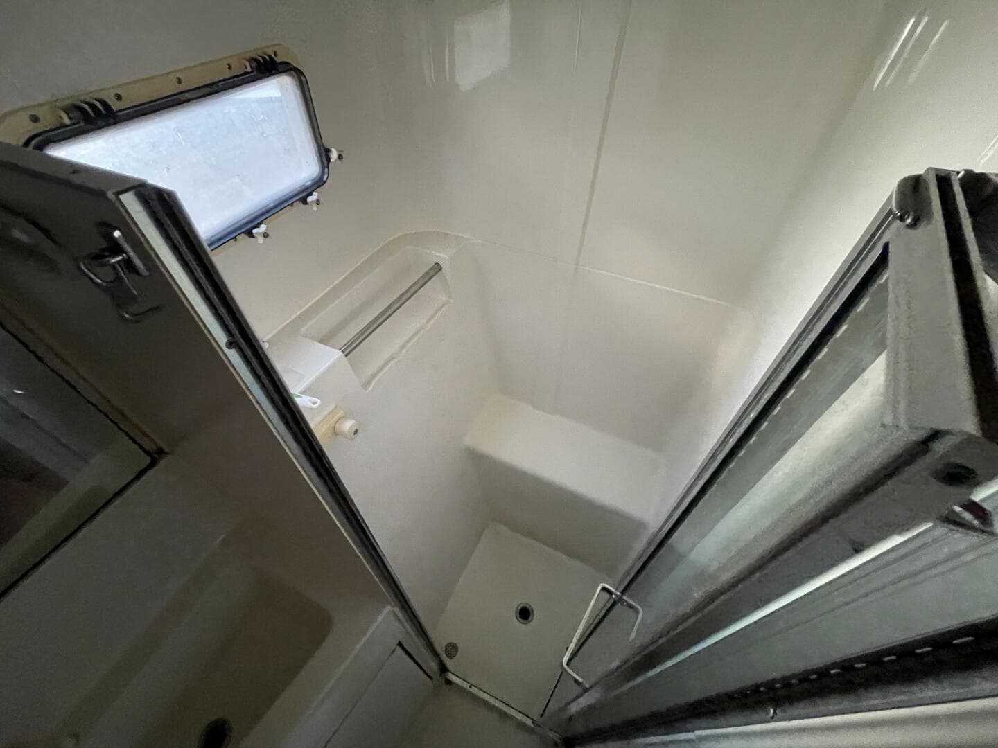 1994 Silverton 34 Motor Yacht