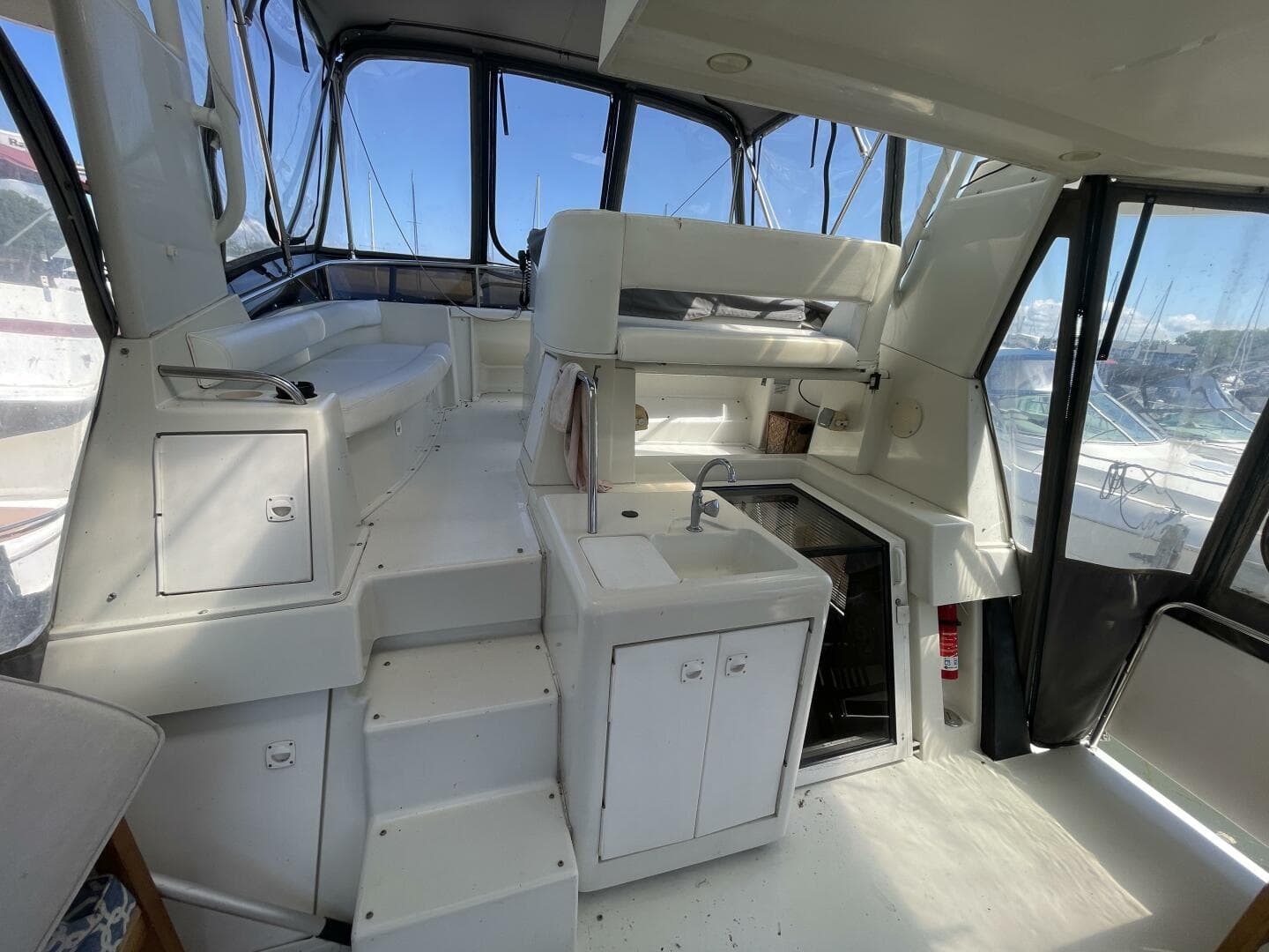 1994 Silverton 34 Motor Yacht