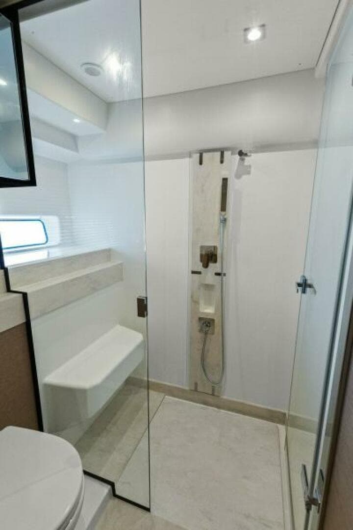 2022 59 Prestige Flybridge - How Sweet It Its - VIP Head