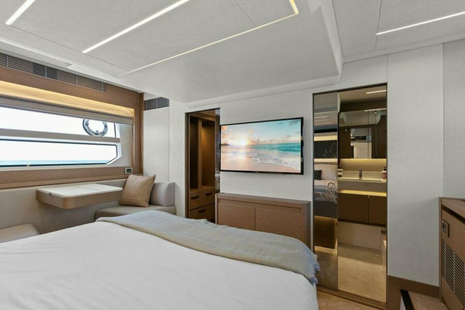 2022 59 Prestige Flybridge - How Sweet It Its - Master Stateroom