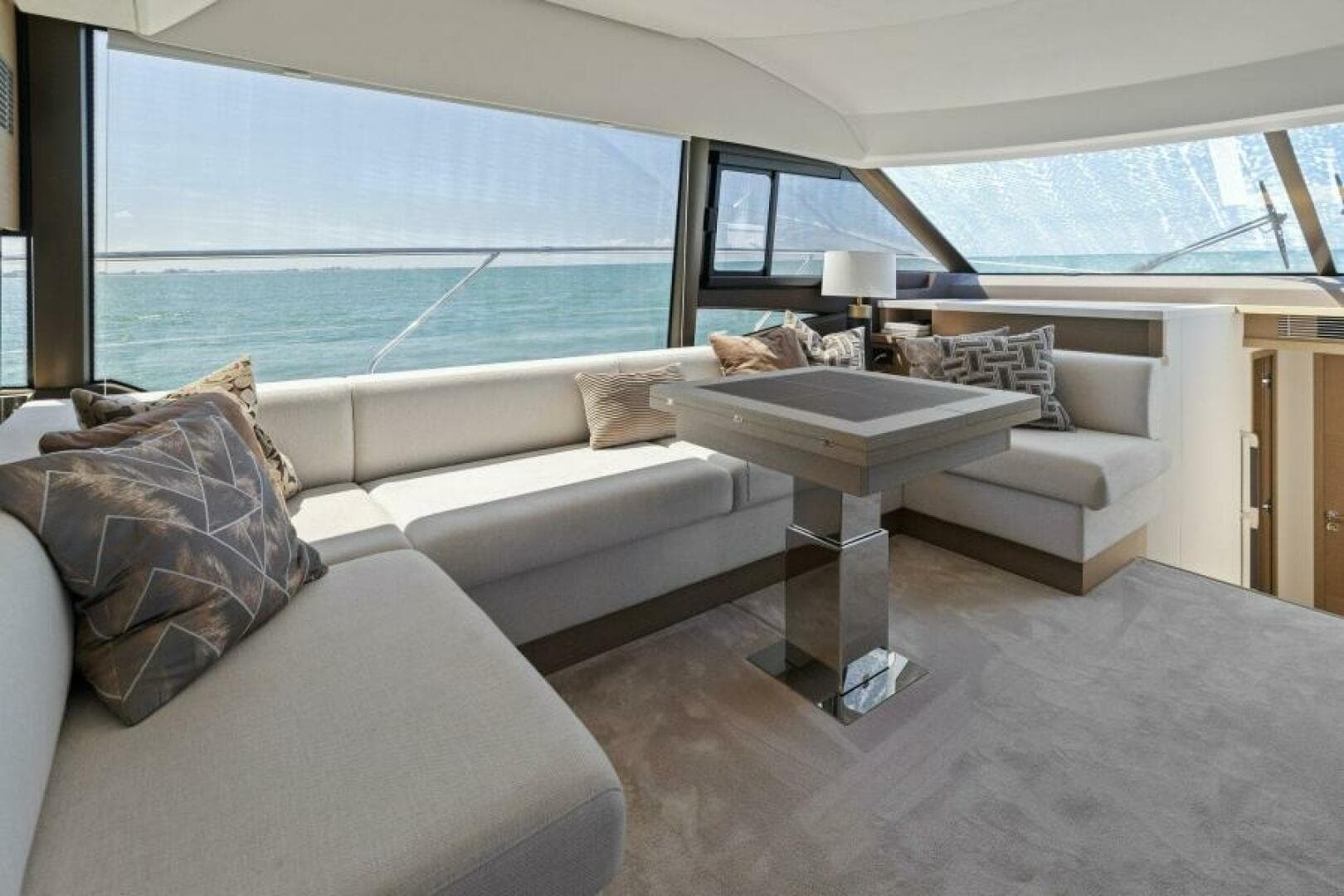 2022 59 Prestige Flybridge - How Sweet It Its - Dinette