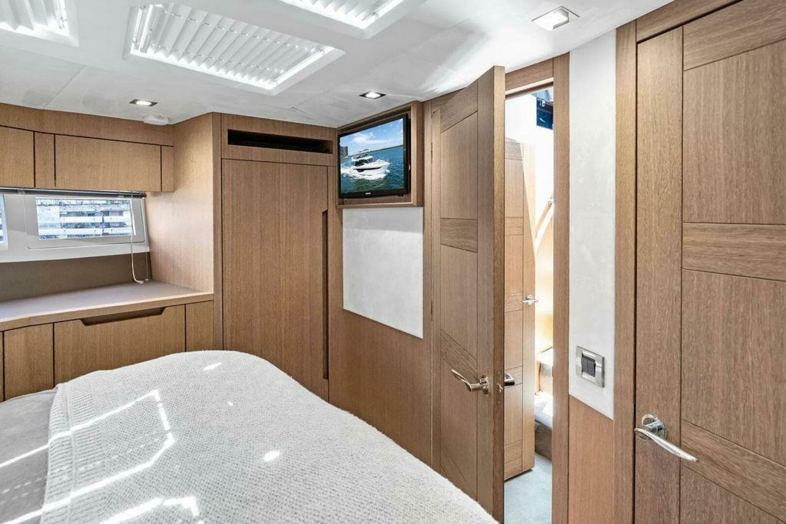 2019 Galeon 500 Fly