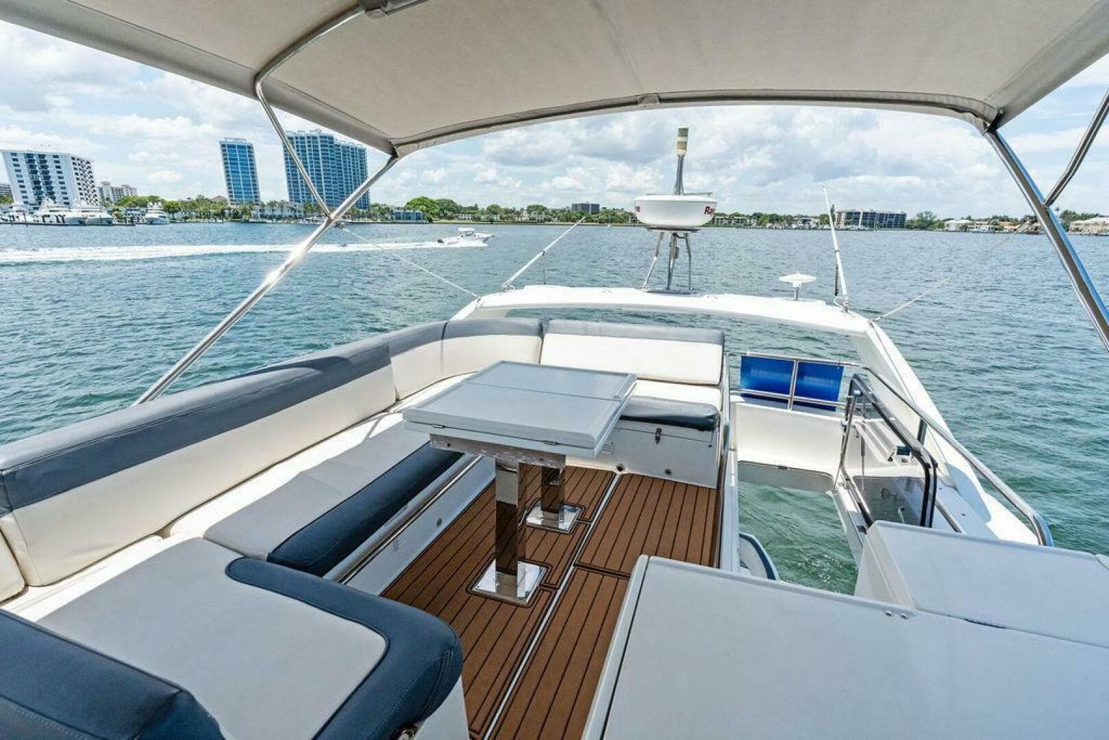 2019 Galeon 500 Fly