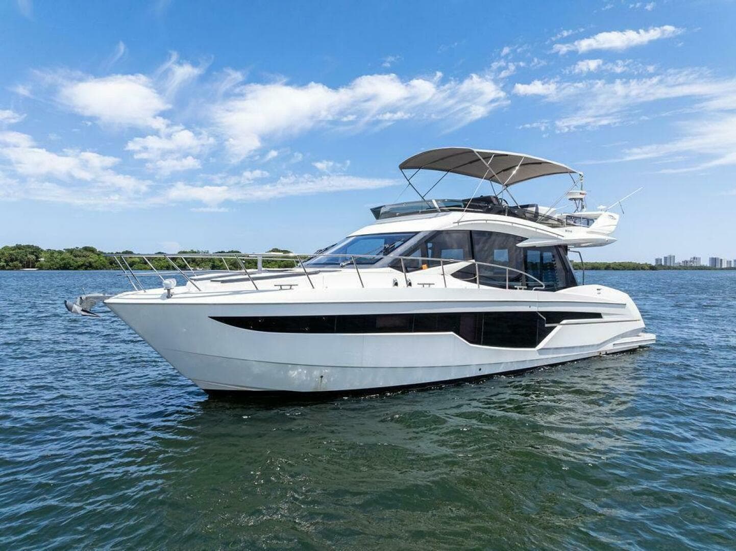 2019 Galeon 500 Fly