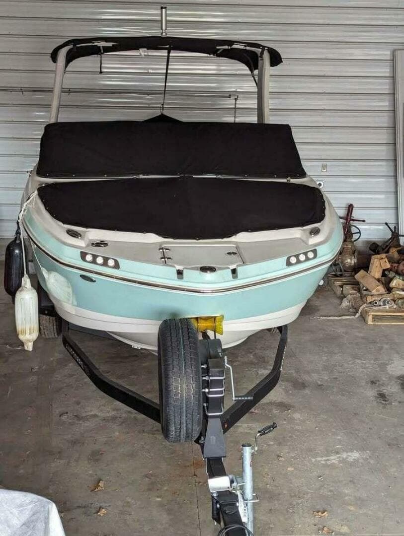 2021 Chaparral 230 SUNCOAST