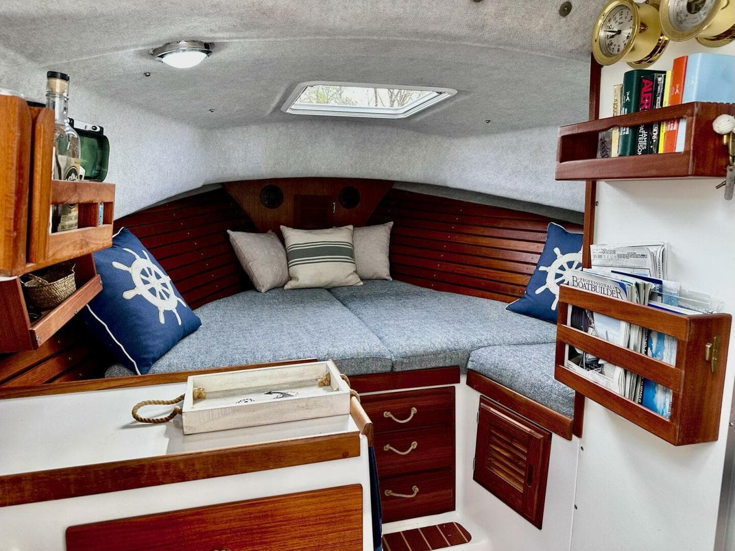 2017 Atlas Acadia 25