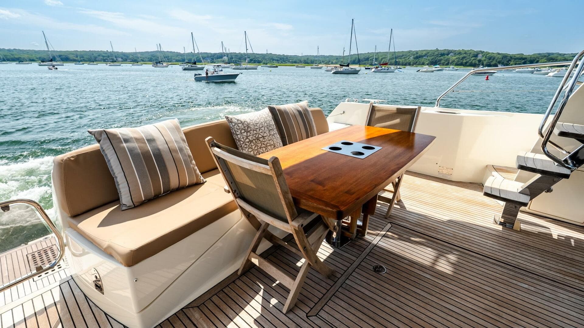 2014 Prestige 550 Flybridge