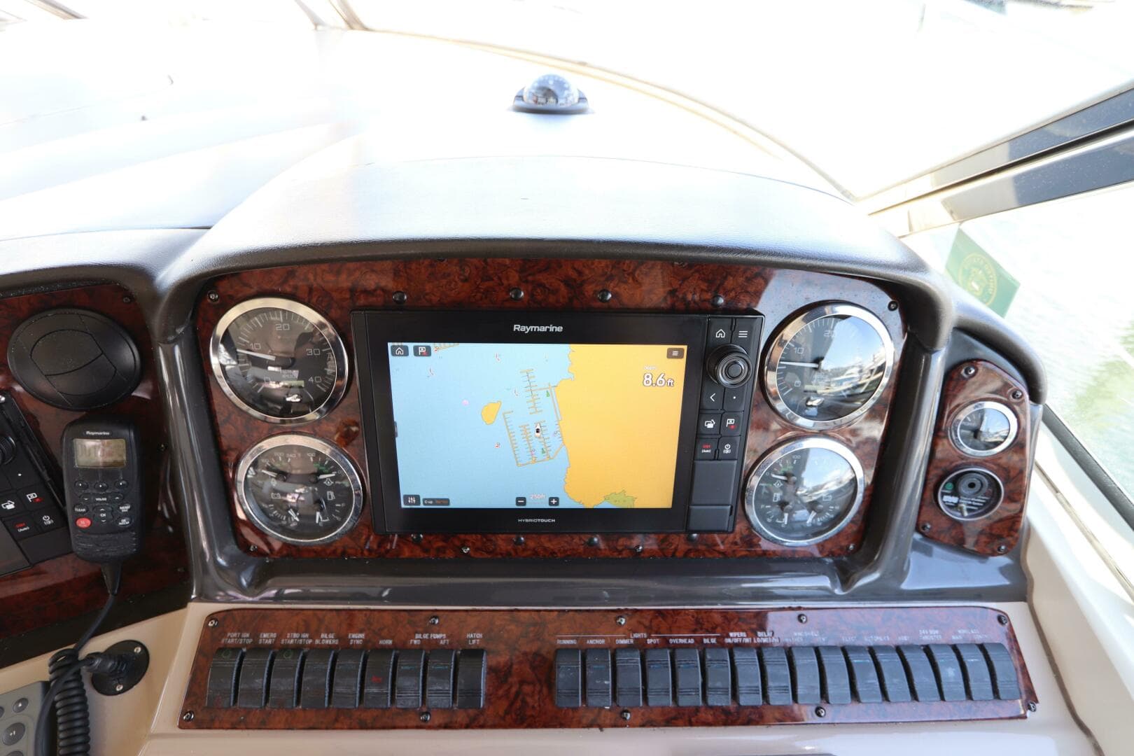 2004 Sea Ray 420 Sundancer