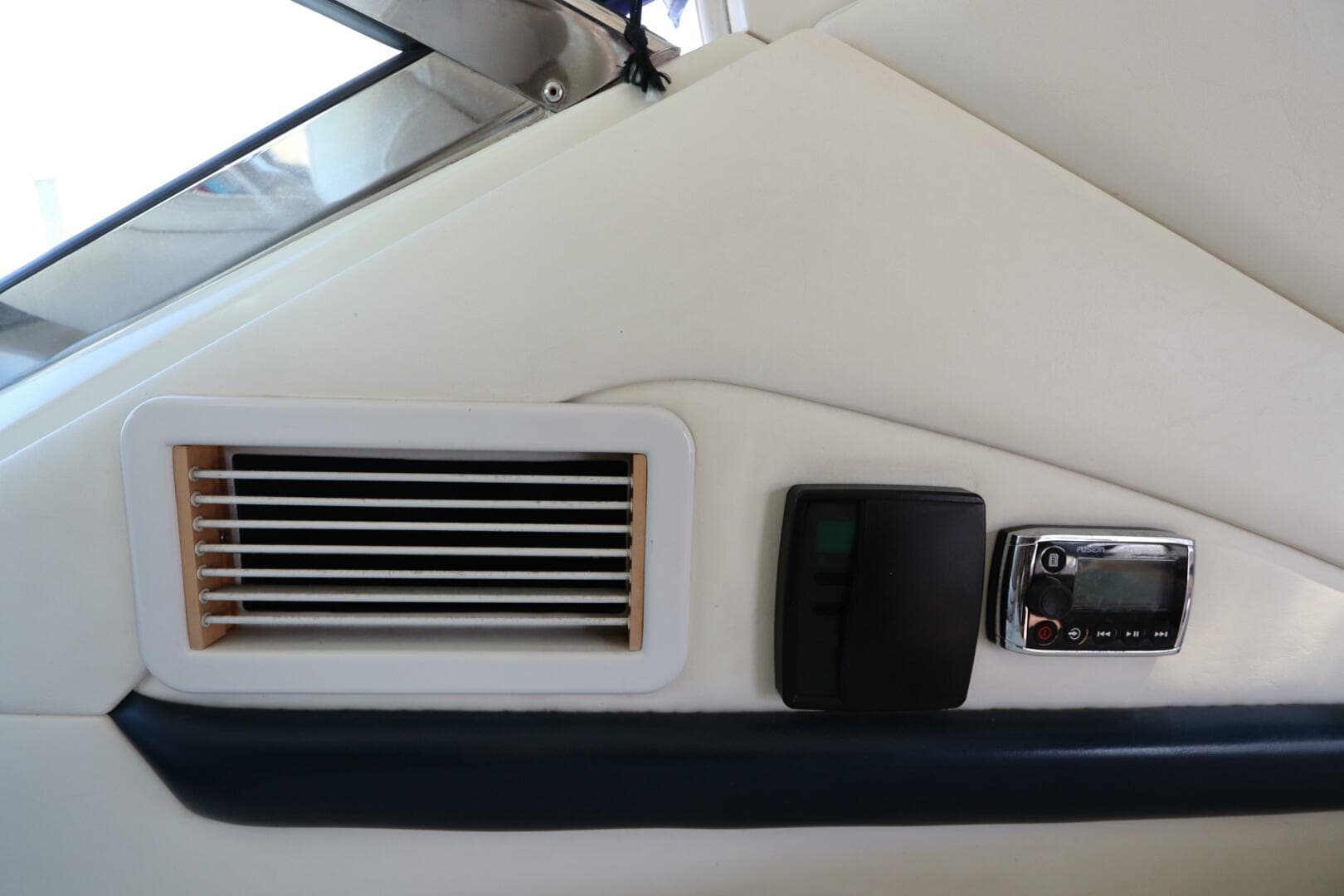 2004 Sea Ray 420 Sundancer