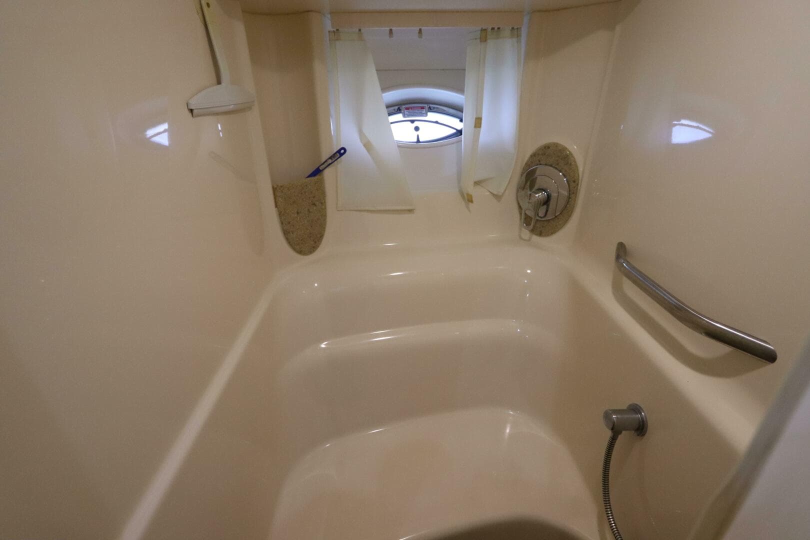 2004 Sea Ray 420 Sundancer