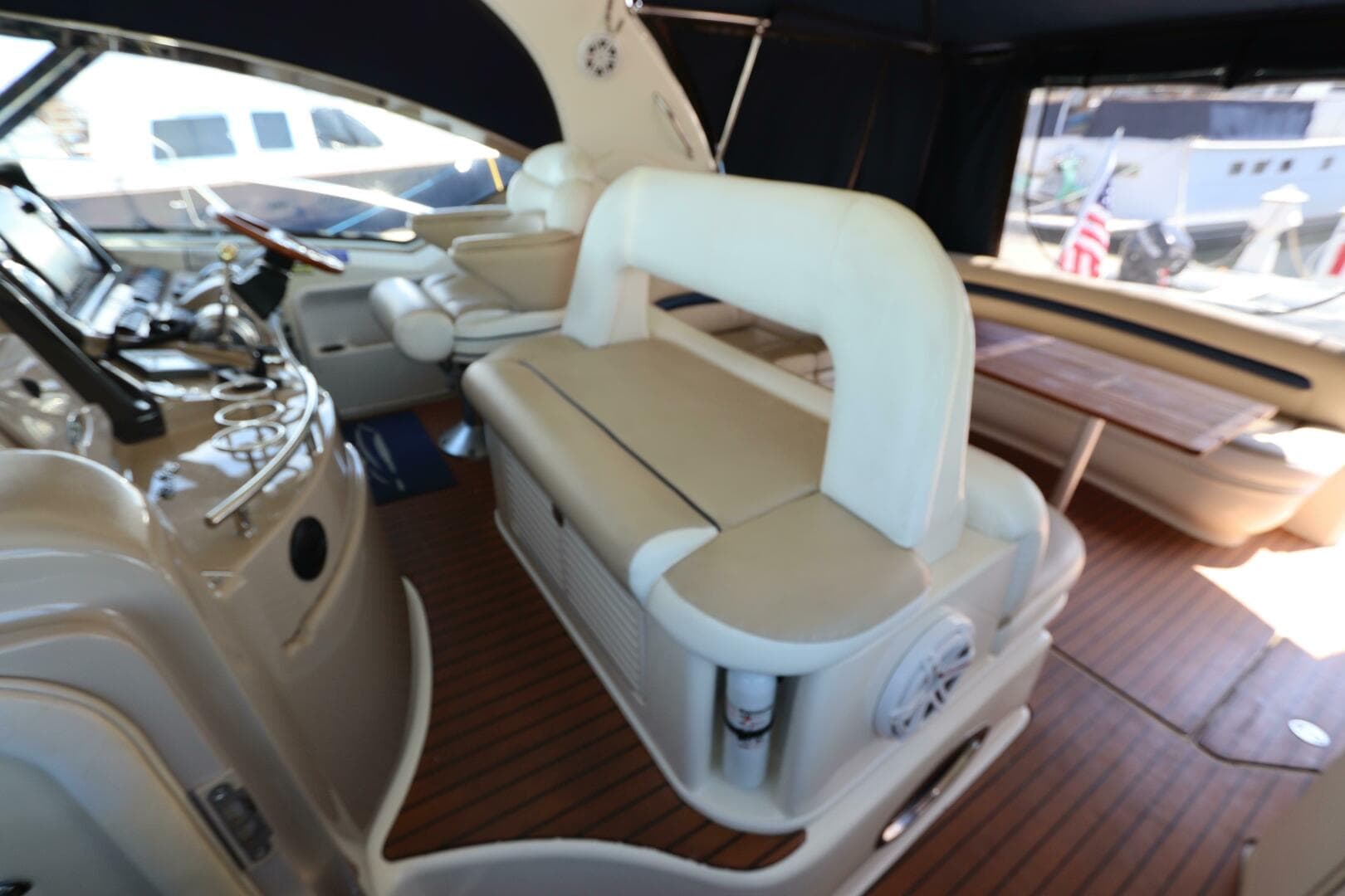 2004 Sea Ray 420 Sundancer