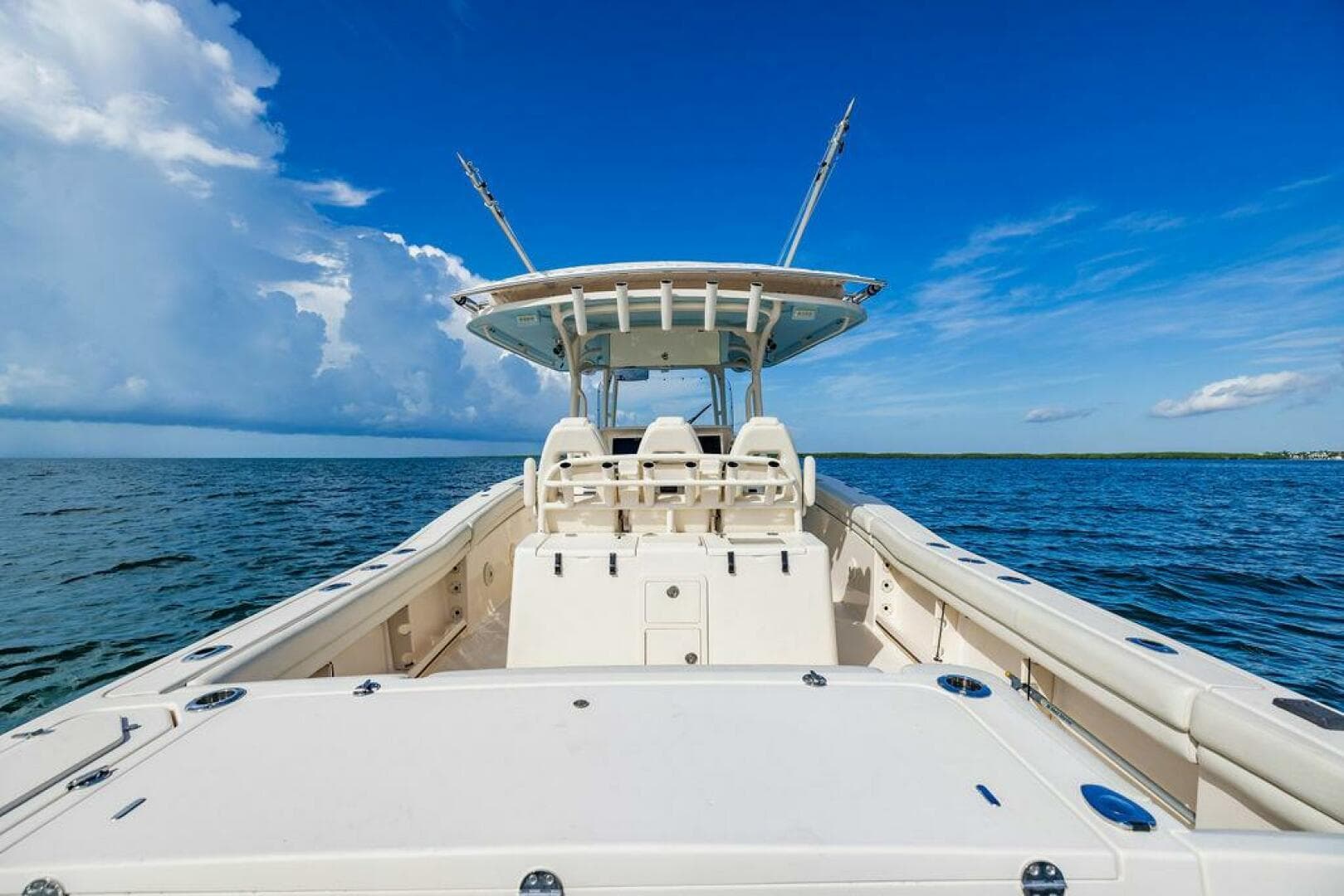 2016 Grady-White Canyon 336