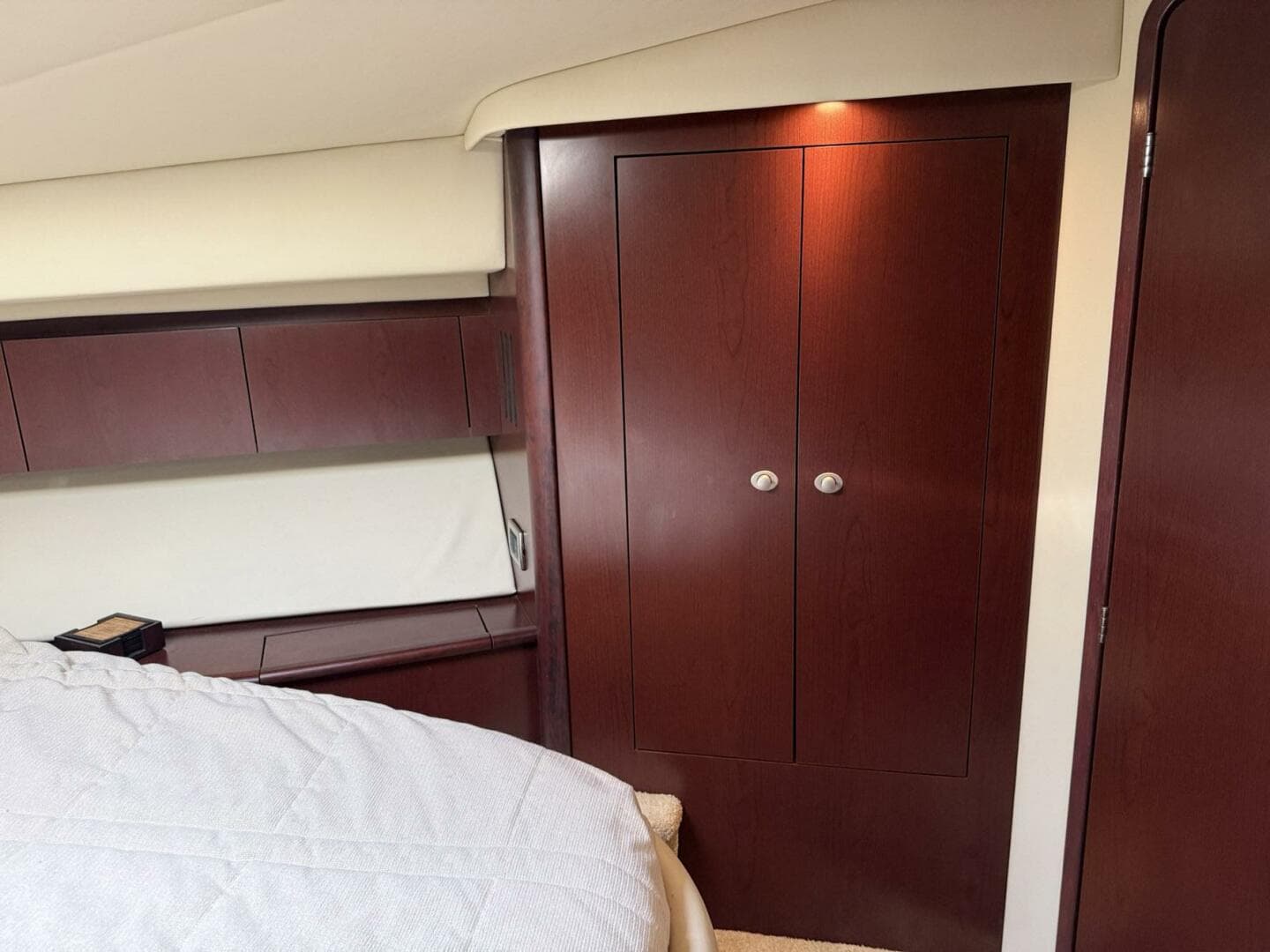 2008 Sea Ray 44 Sedan Bridge